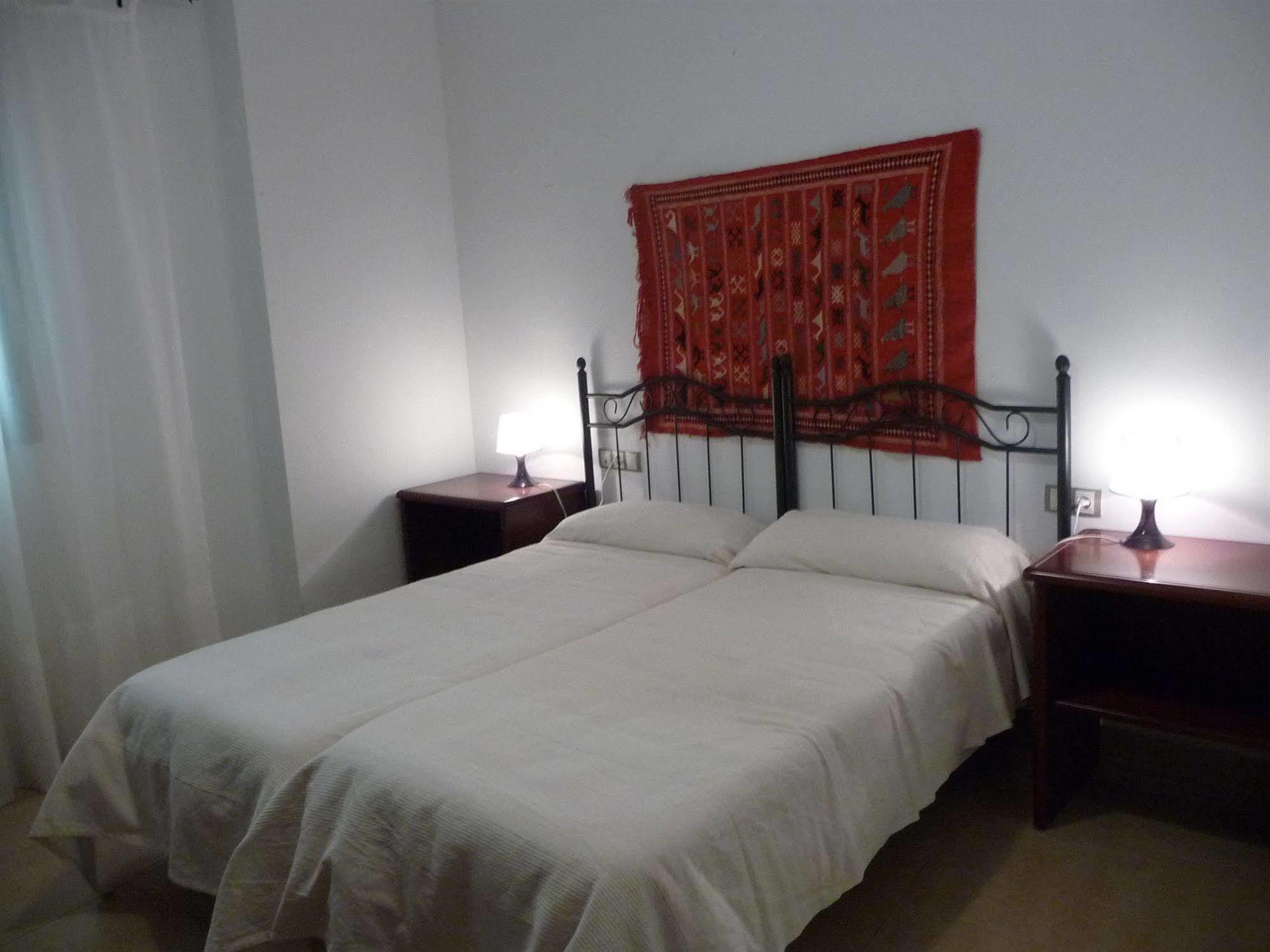 Apartamentos Turisticos La Encarnacion Seville Ngoại thất bức ảnh