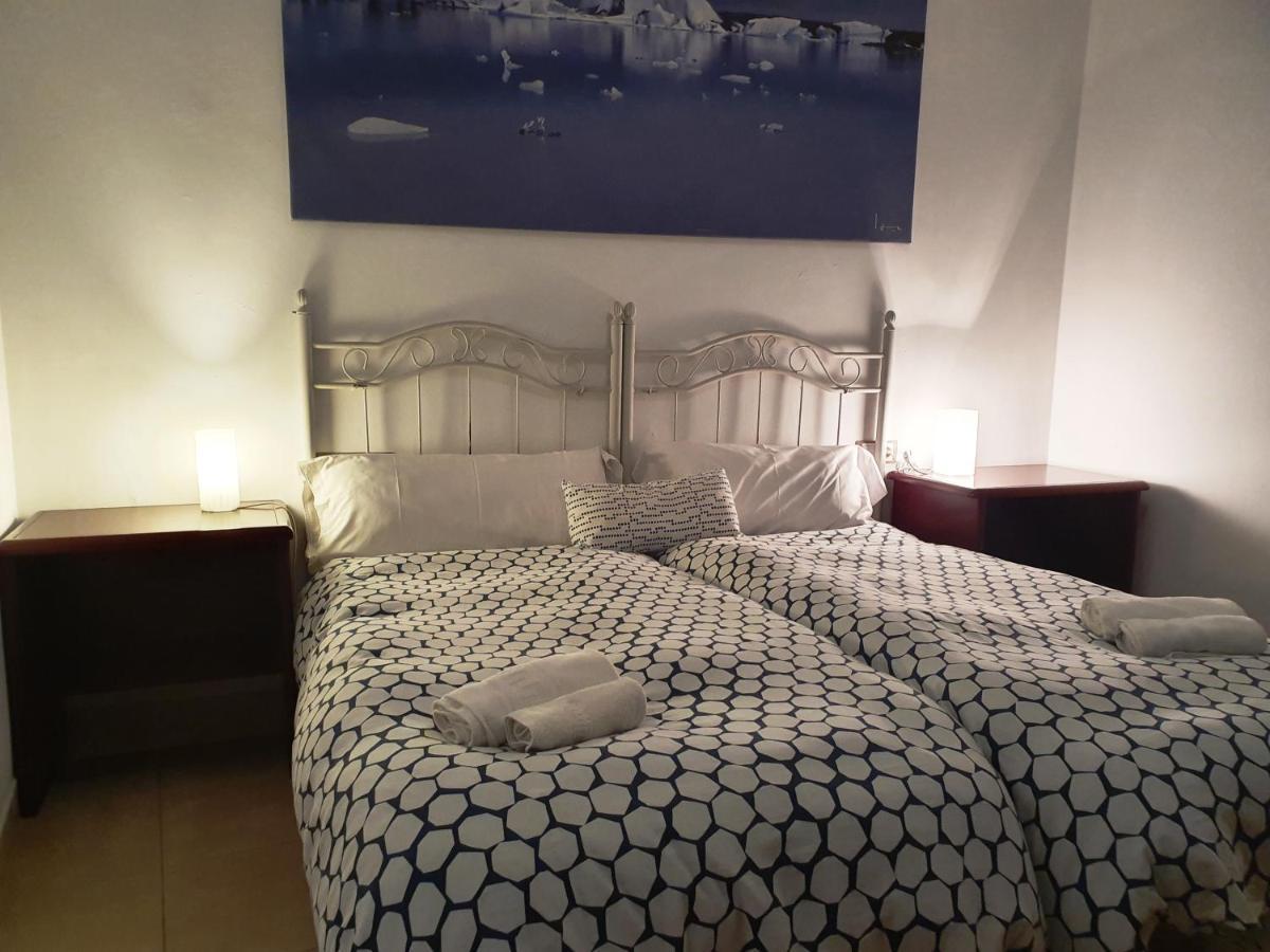 Apartamentos Turisticos La Encarnacion Seville Ngoại thất bức ảnh